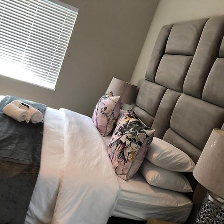 Bed and Breakfast The South Way Johannesburg Esterno foto